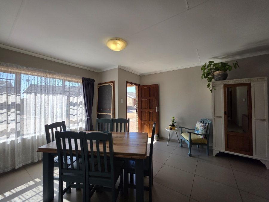 3 Bedroom Property for Sale in Jeffreys Bay Central Eastern Cape